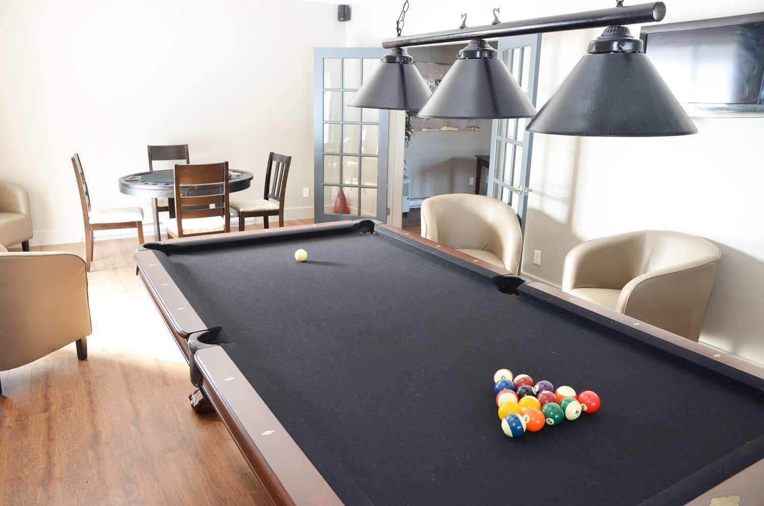 Dannys Hotel Suites; Surestay Collection By Best Western Beresford Facilities photo
